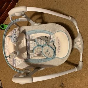 Ingenuity ComfortMe Swing